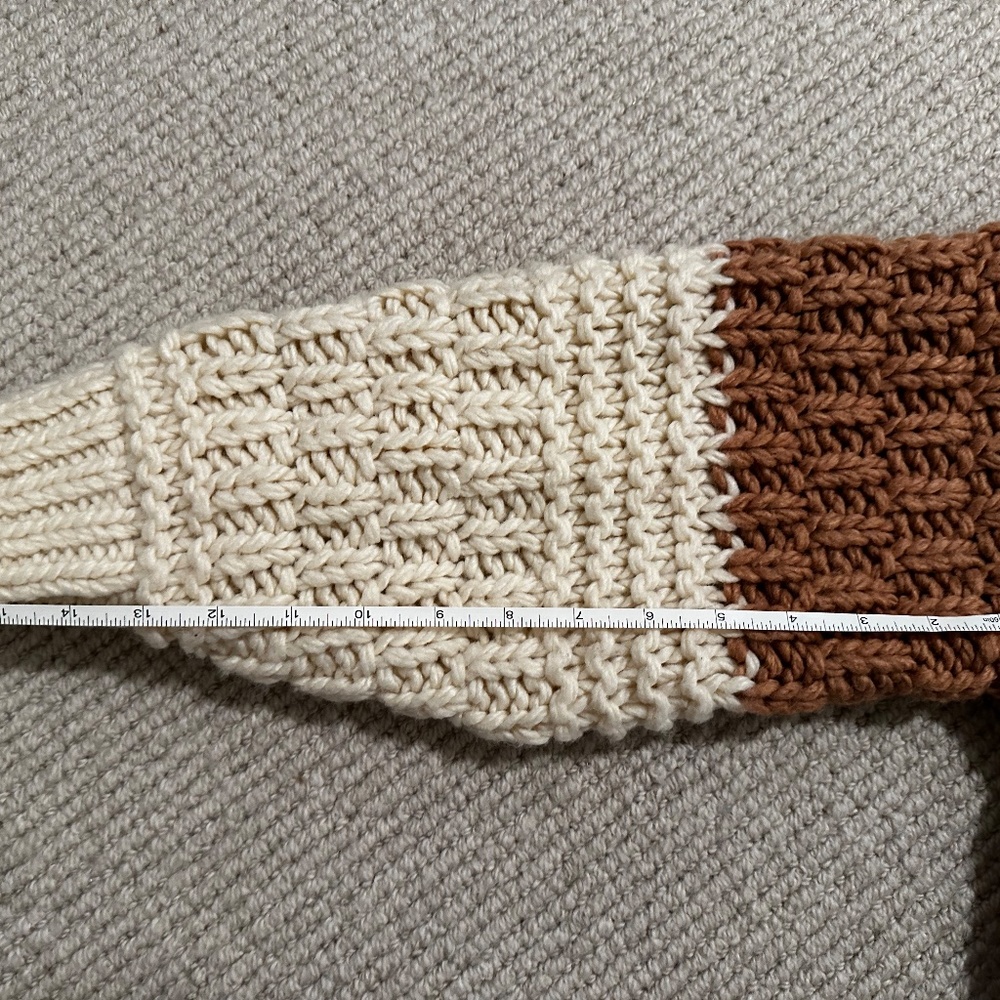 Universal threads chunky cropped knit sweater - Picture 6 of 7